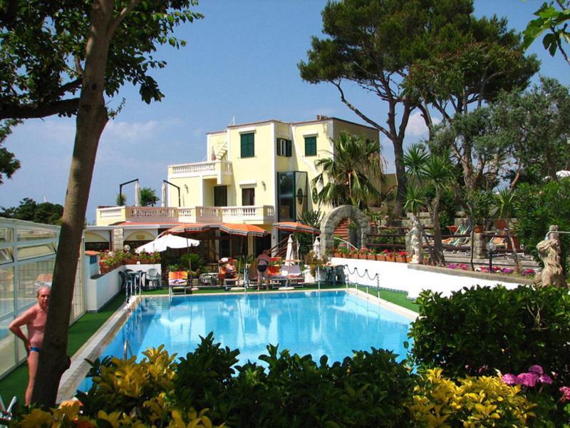 Albergo Villa Hibiscus Forio di Ischia Kültér fotó