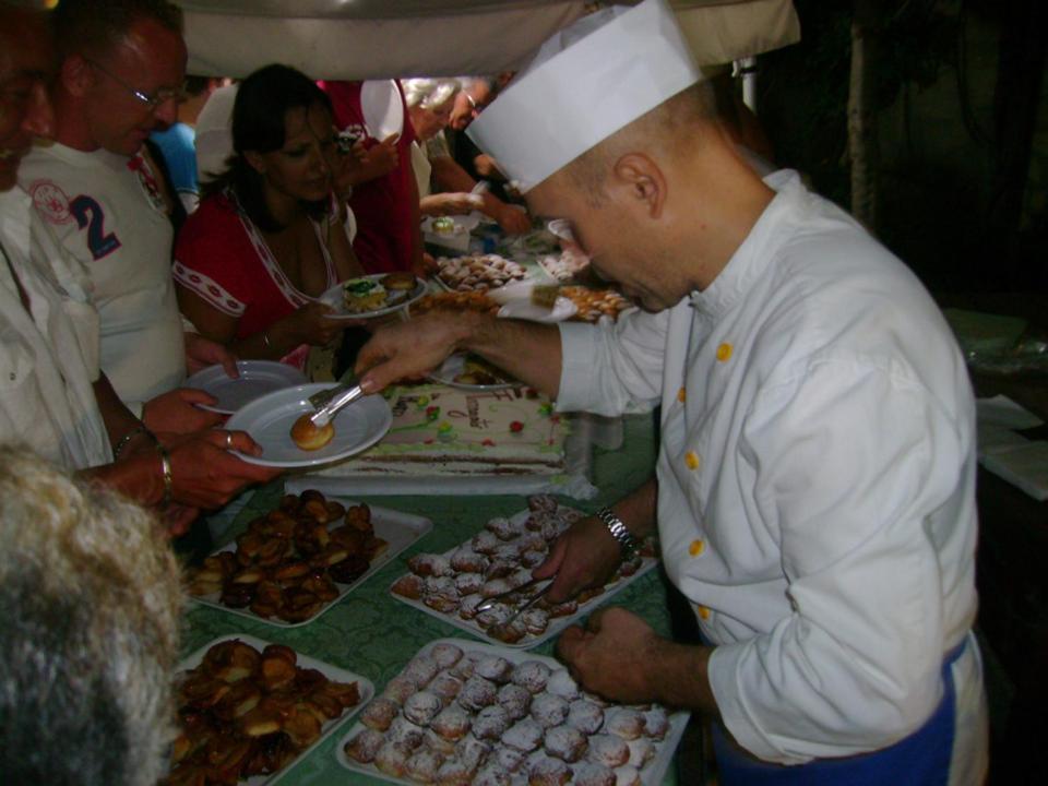 Albergo Villa Hibiscus Forio di Ischia Kültér fotó