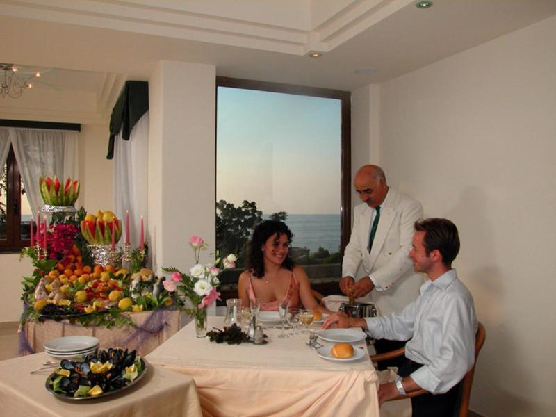 Albergo Villa Hibiscus Forio di Ischia Kültér fotó