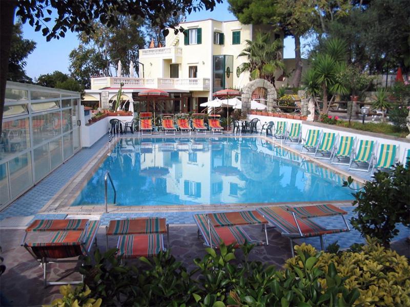 Albergo Villa Hibiscus Forio di Ischia Kültér fotó